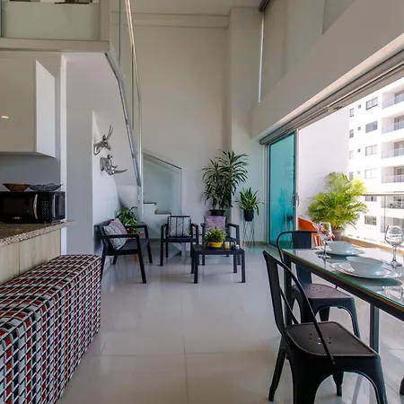 Excelente Apartamento *