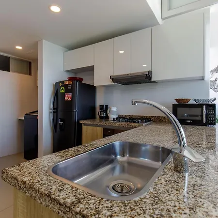Excelente Apartamento *